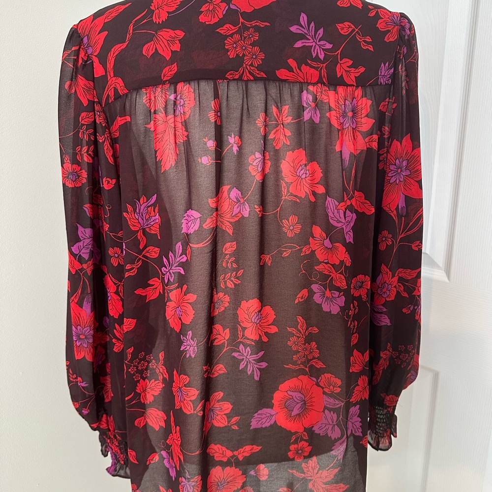 Sanctuary Floral Blouse - Like New - Picture 6 of 9